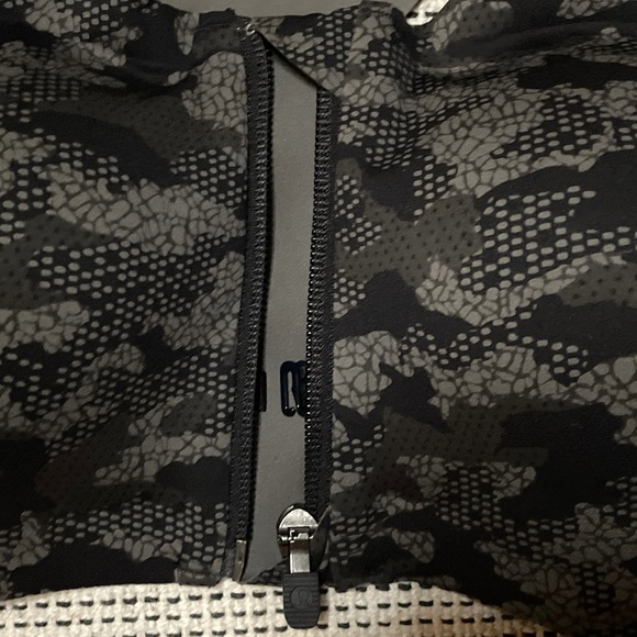 Lululemon Enlite Bra Camo Zip Front High Support Sports Bra Front Zip - Picture 10 of 12